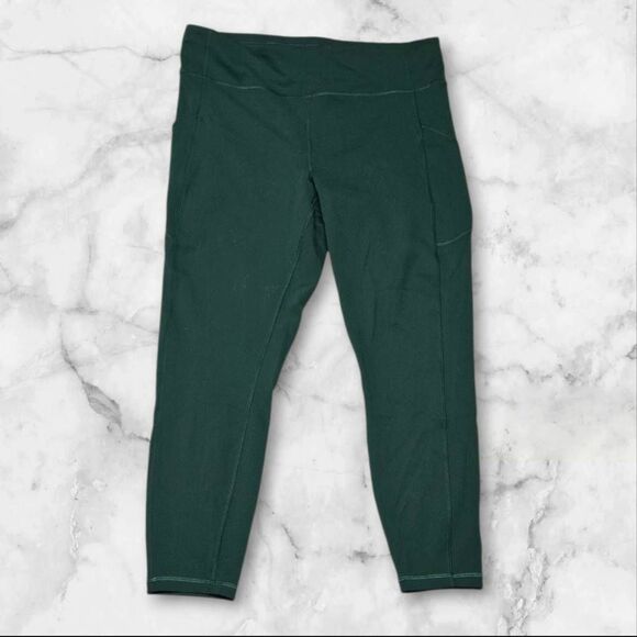 Lululemon Size 14 Green Invigorate Leggings HR - Picture 1 of 2